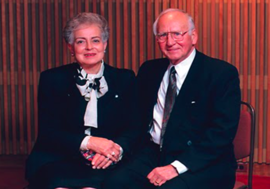Leonard and Mary Lou Hoeft